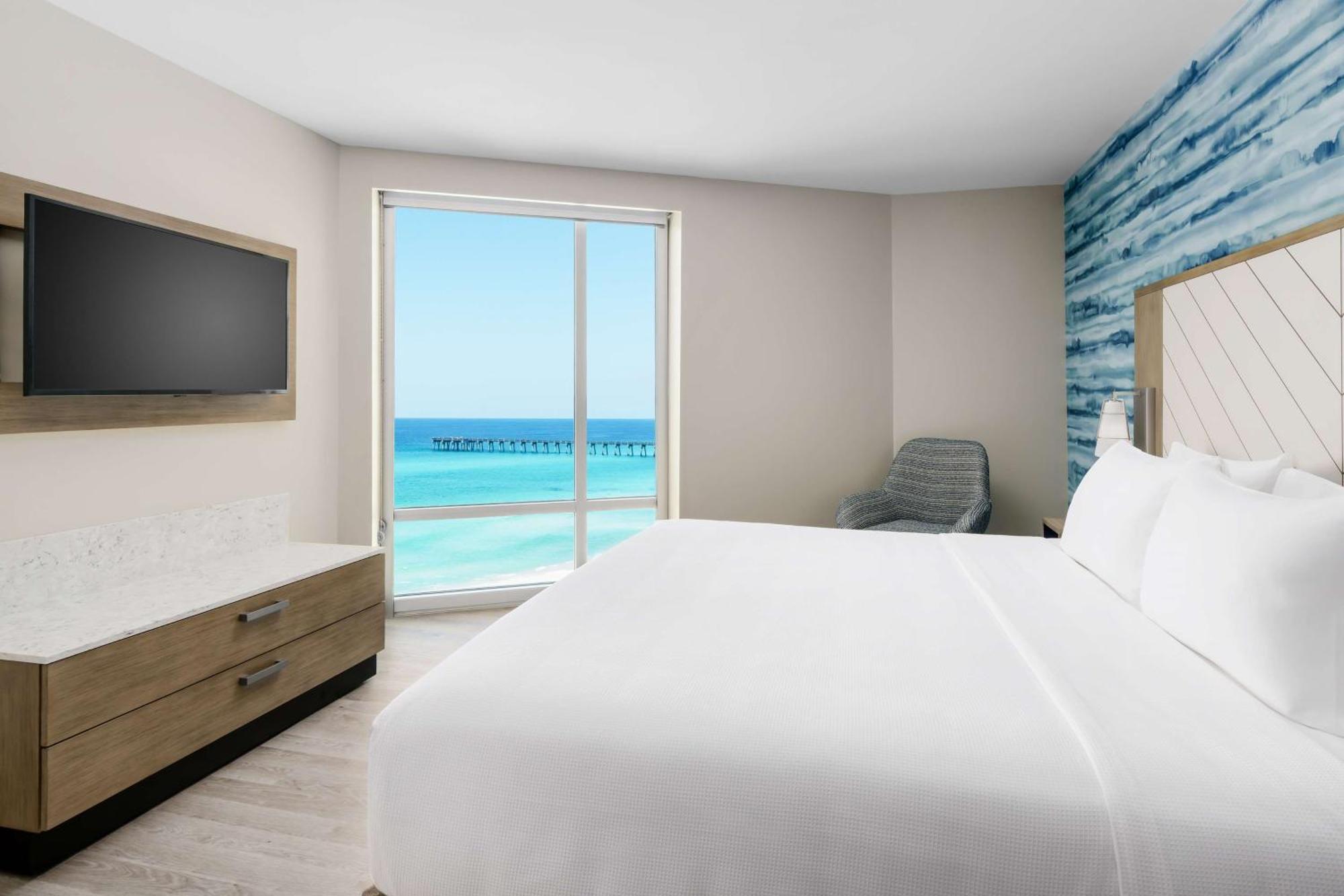 Hyatt Place Panama City Beach - Beachfront Exterior photo Oceanfront King