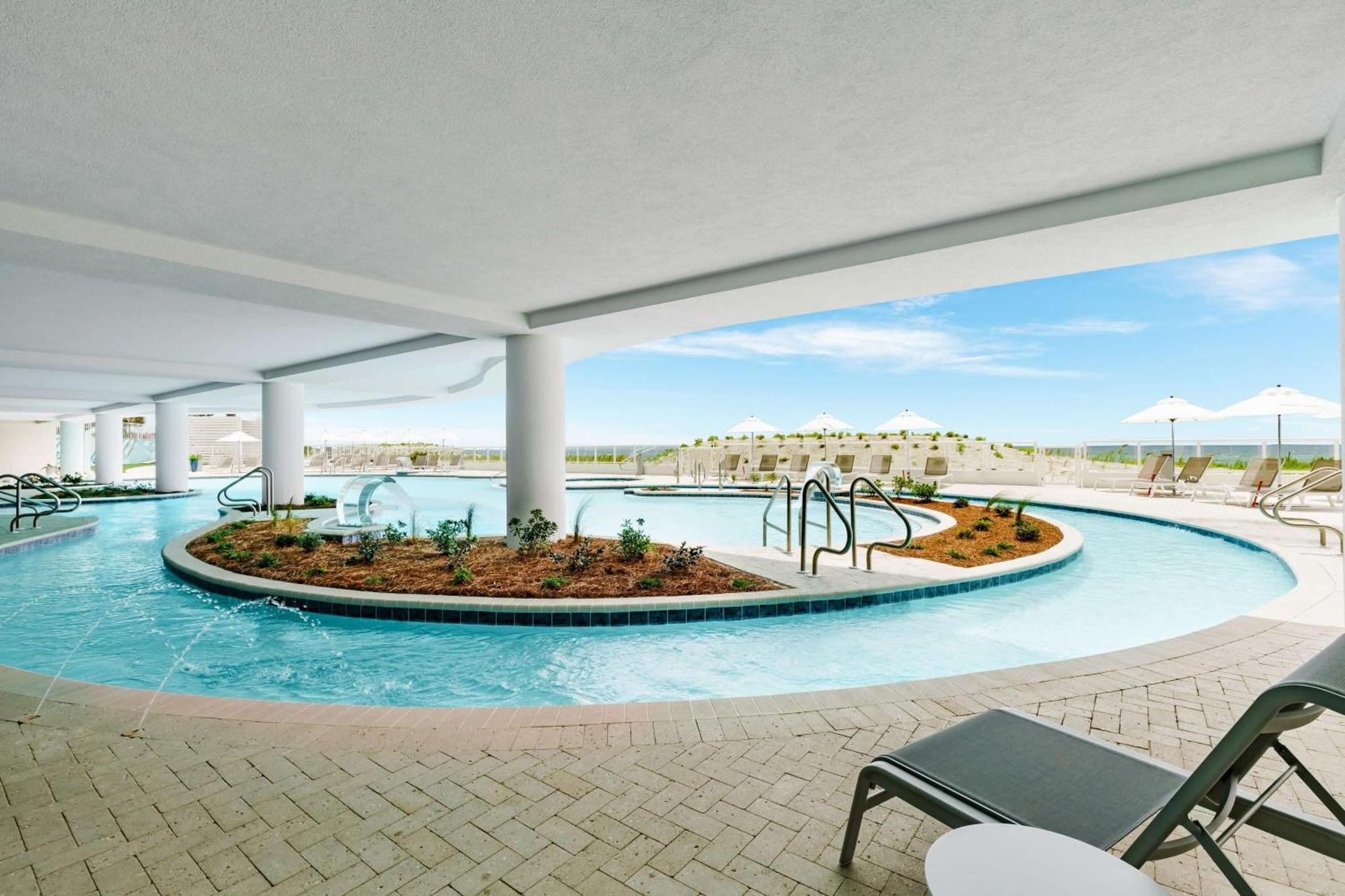 Hyatt Place Panama City Beach - Beachfront Exterior photo The pool at the hotel